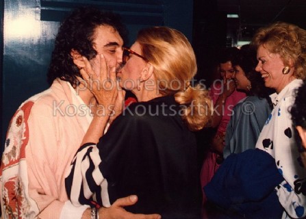 Vangelis Βαγγέλης Παπαθανασίου Μελίνα Μερκούρη  01